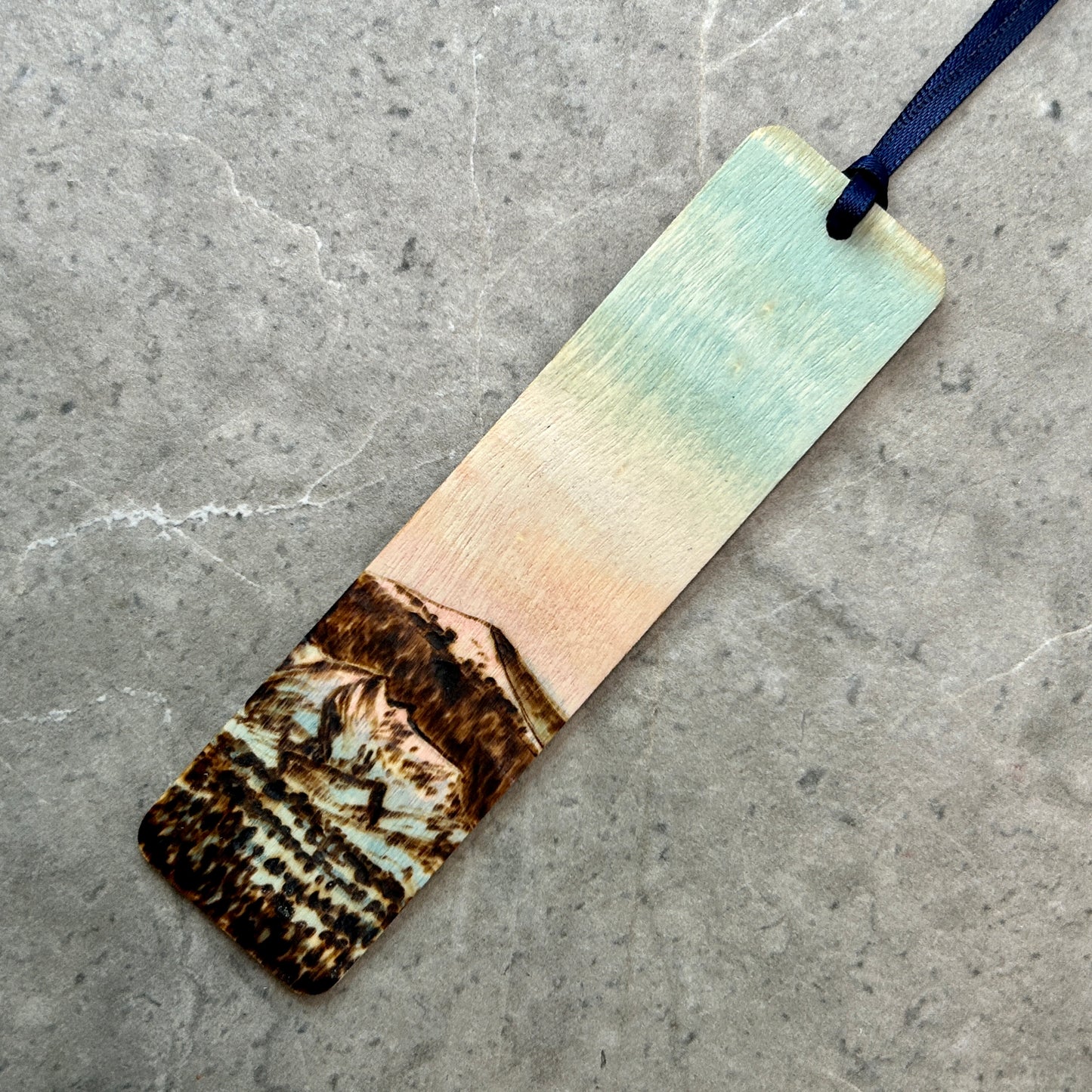 Blush Peaks Continuous Bookmarks